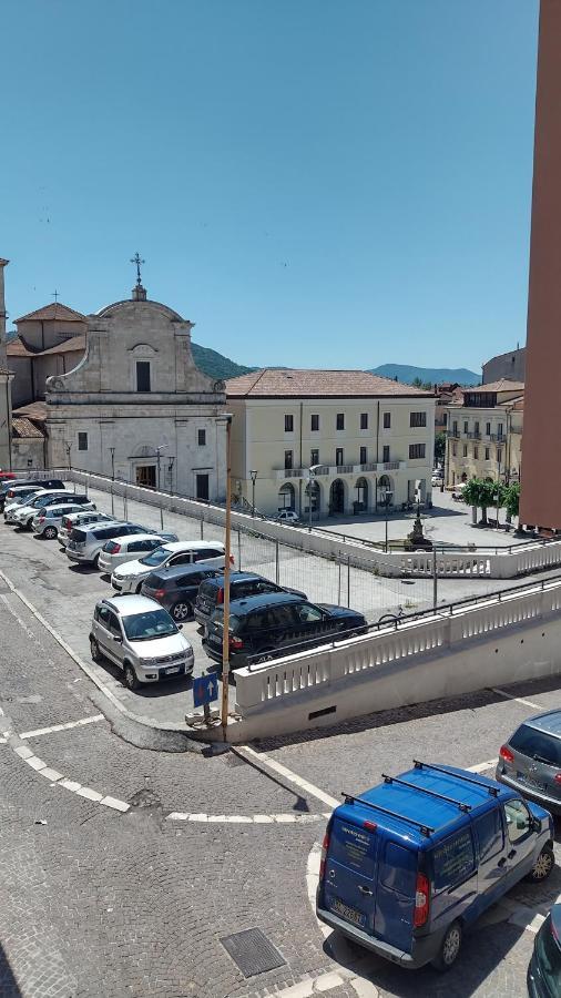 Piccolo Paradiso In Pieno Centro Кастел ди Сангро Екстериор снимка
